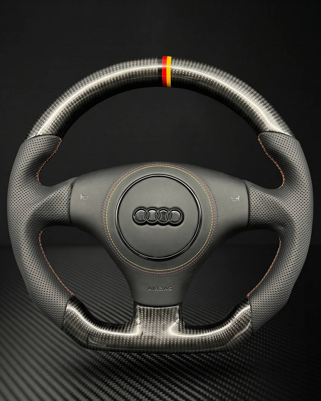 Audi B6 A4/S4/RS4/A6/S6/RS6 Carbon Fiber Steering Wheel