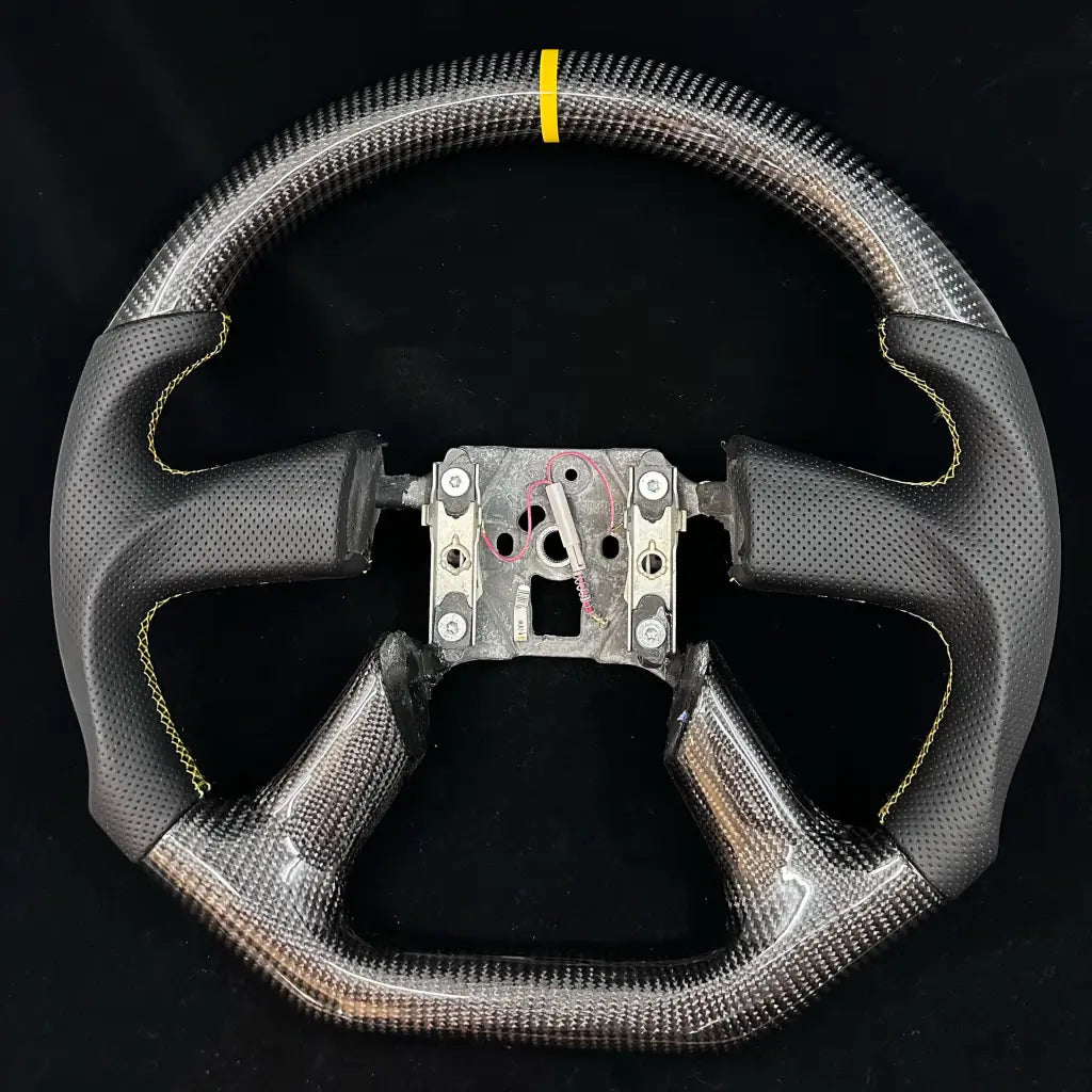 2003-2006 Chevrolet Silverado/TRAILBLAZER/Tahoe, GMC YUKON/SIERRA Carbon Fiber Steering Wheel