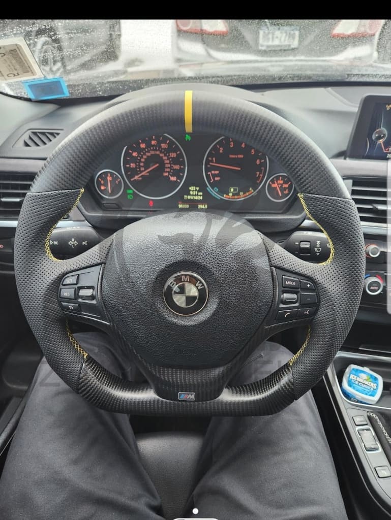 2012-2018 BMW F2X/F3X 2/3/4-series Carbon Fiber Steering Wheel