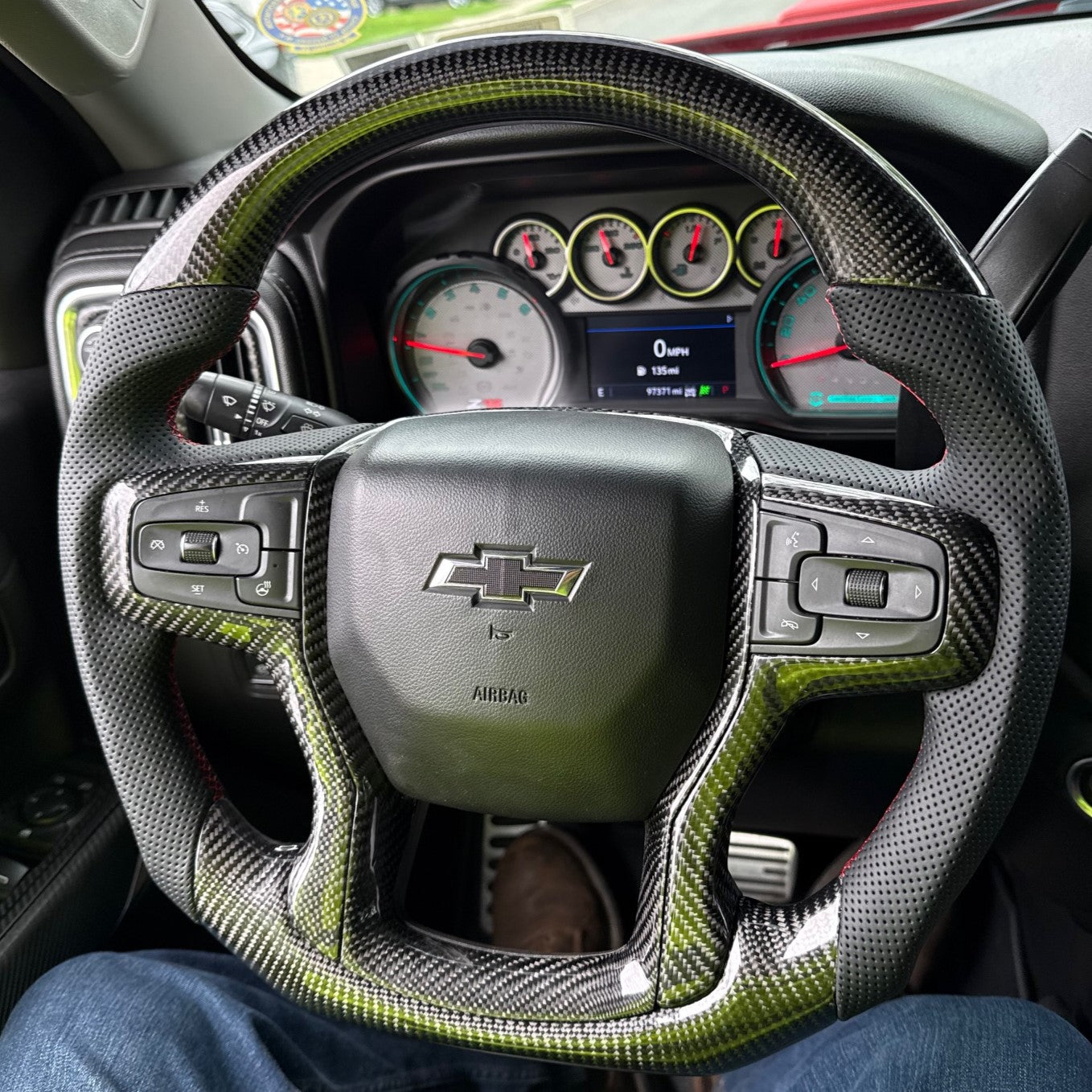 2019+ Chevrolet Silverado/GMC Sierra Carbon Fiber Steering Wheel