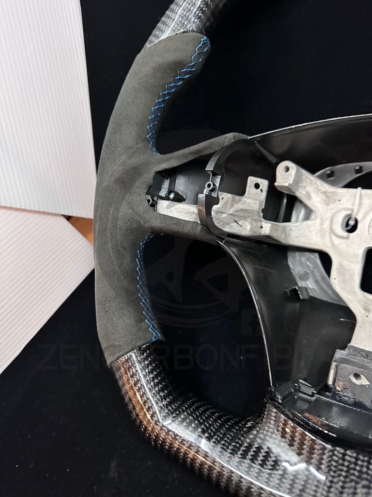 2012-2013 C6 Chevrolet Corvette Carbon Fiber Steering Wheel(Manual transmission ONLY)